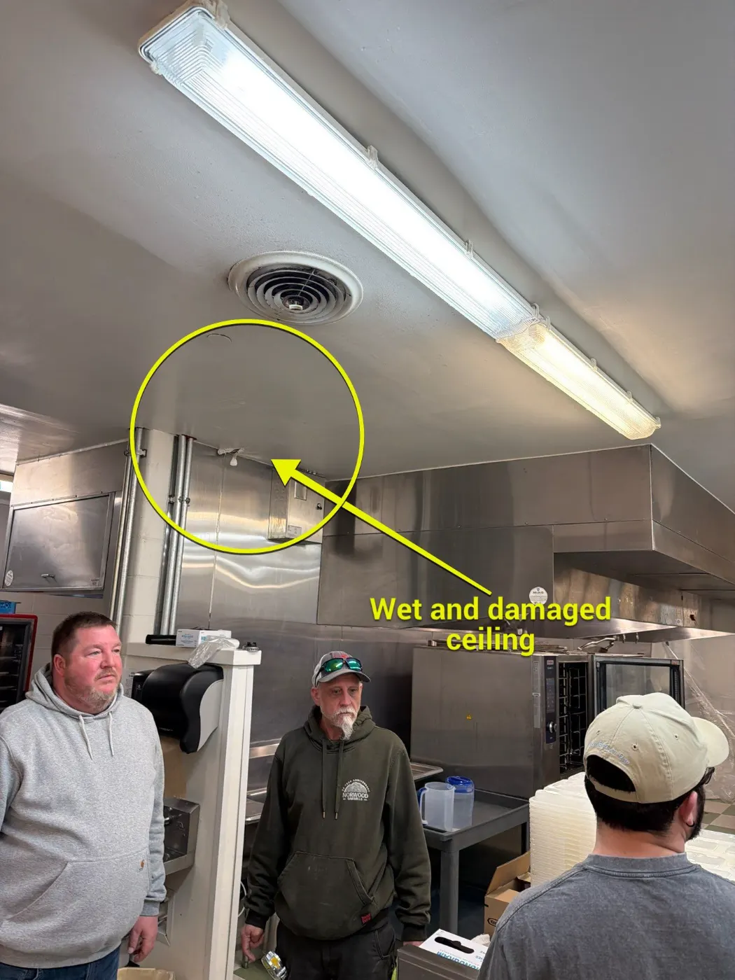 Commercial water mitigation in Hamilton Proper, Indiana